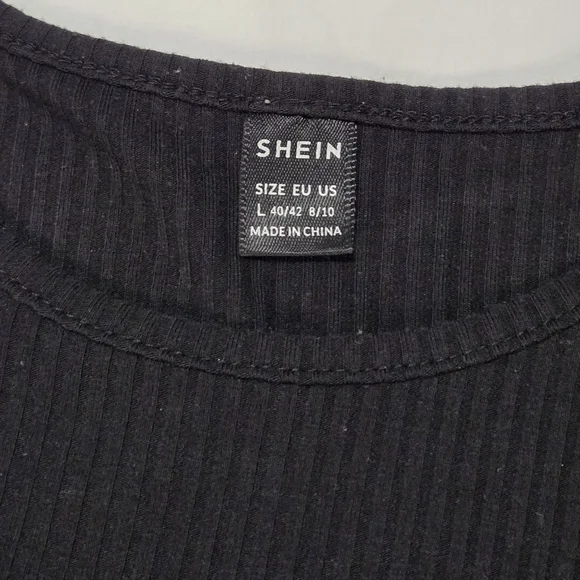 Black Ribbed Long Sleeve Ruched Side Crop Top - Size Large - Picture 7 of 8